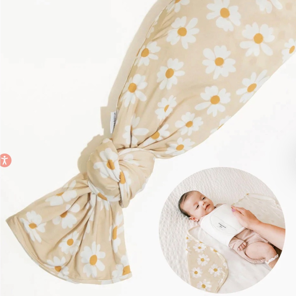 Daisy fields swaddle II by Freshly Picked